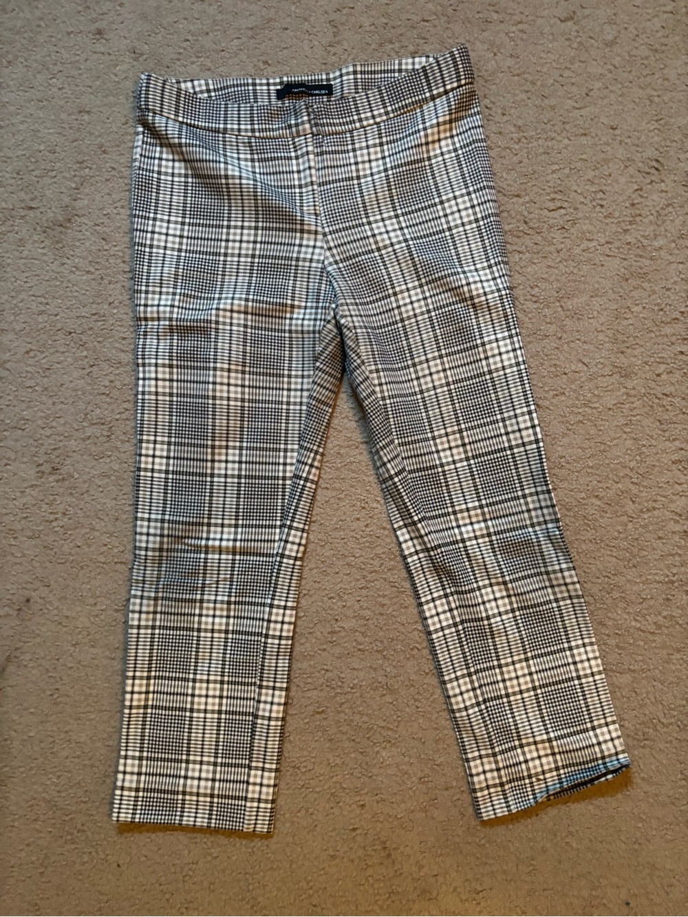 Amanda & Chelsea Black and White Plaid Capris